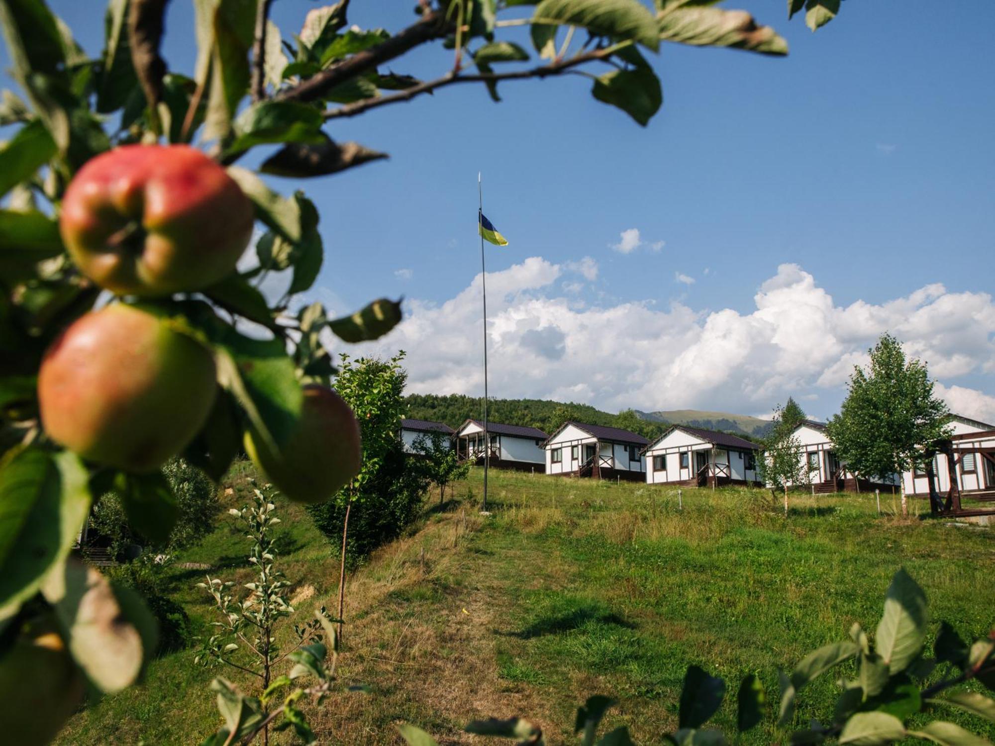 Kolochava Eco Resort Bagian luar foto