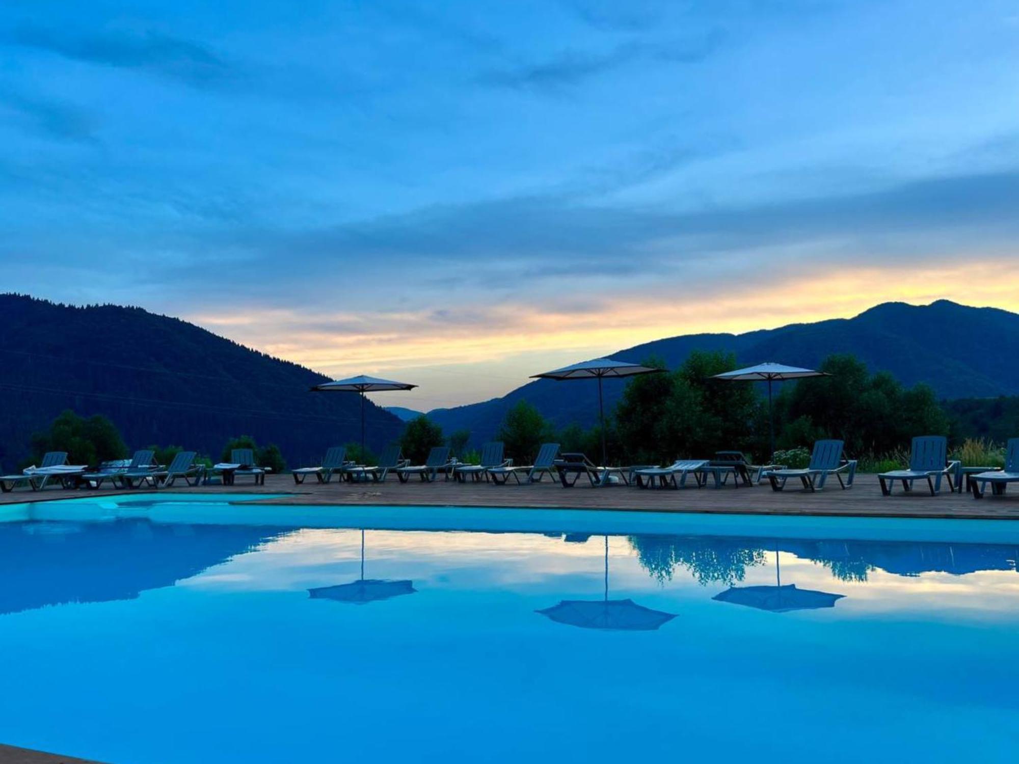 Kolochava Eco Resort Bagian luar foto